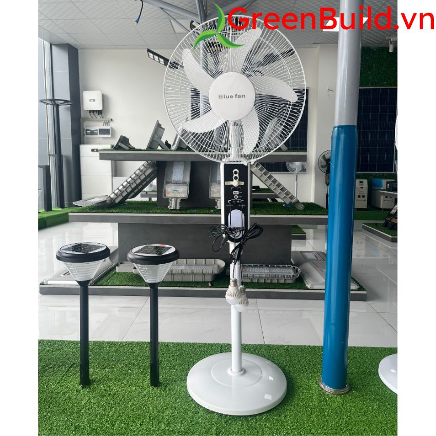Quạt năng lượng mặt trời Blue Fan 20W